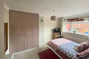 Photo 27- click for photo gallery